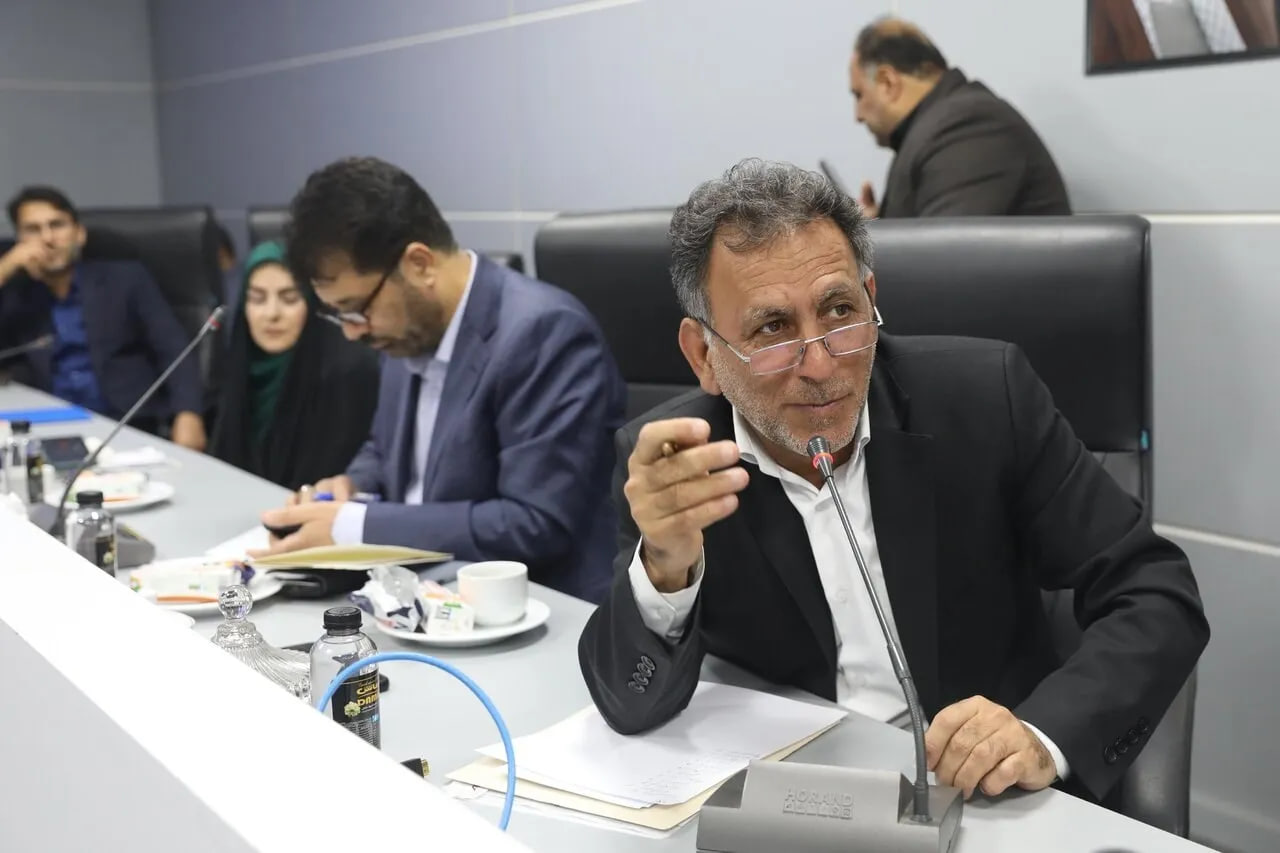 تأکید کمیسیون انرژی بر مدیریت ناترازی سوخت/طرح‌های غیرقیمتی برای کنترل مصرف سوخت در دستور کار است